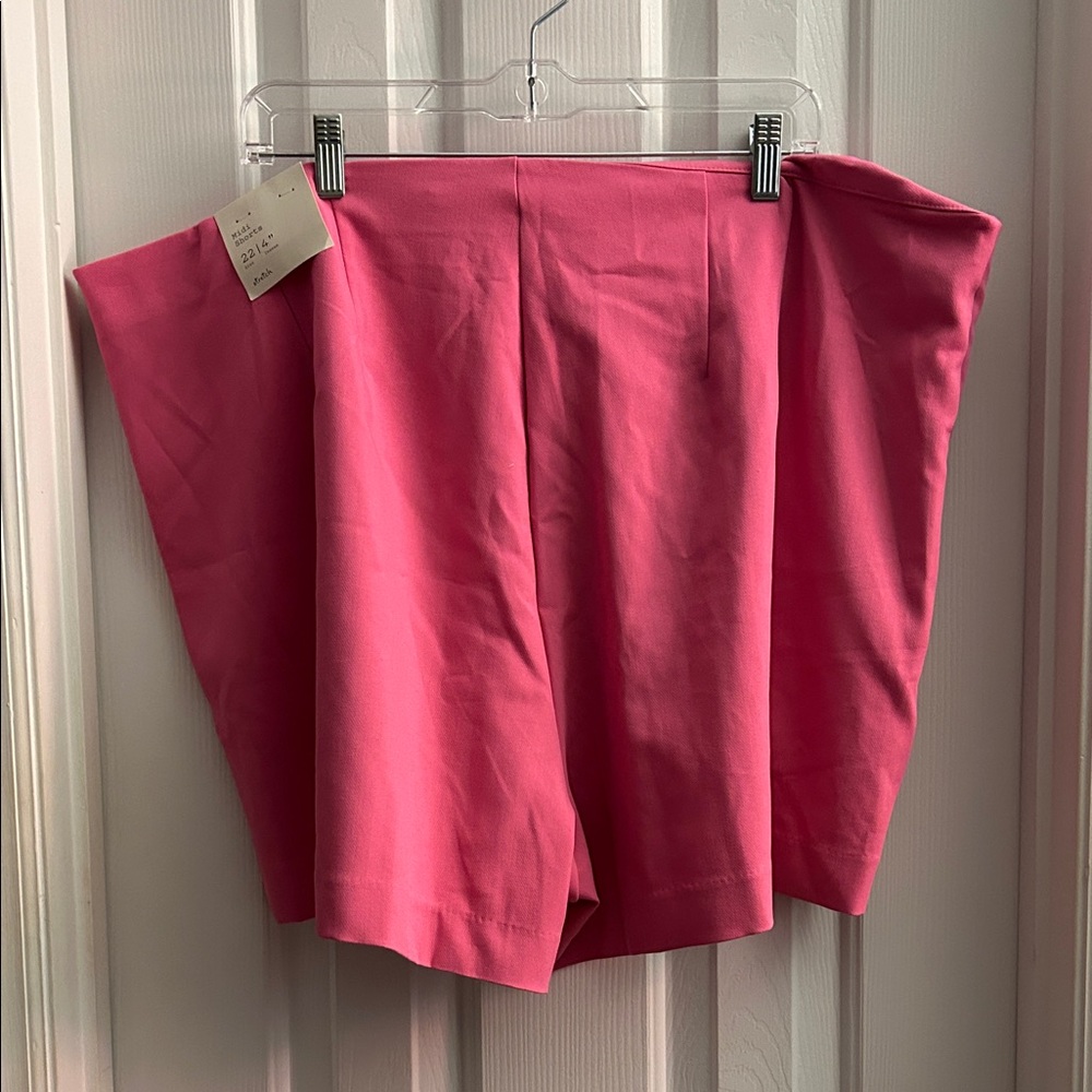 A New Day size 22 Women's High-Rise Pink Tailored Shorts - Picture 5 of 5